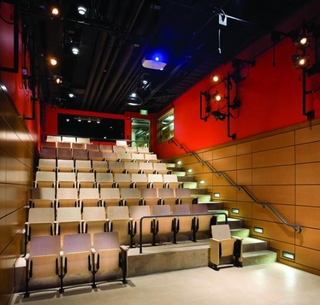 JE Theater
